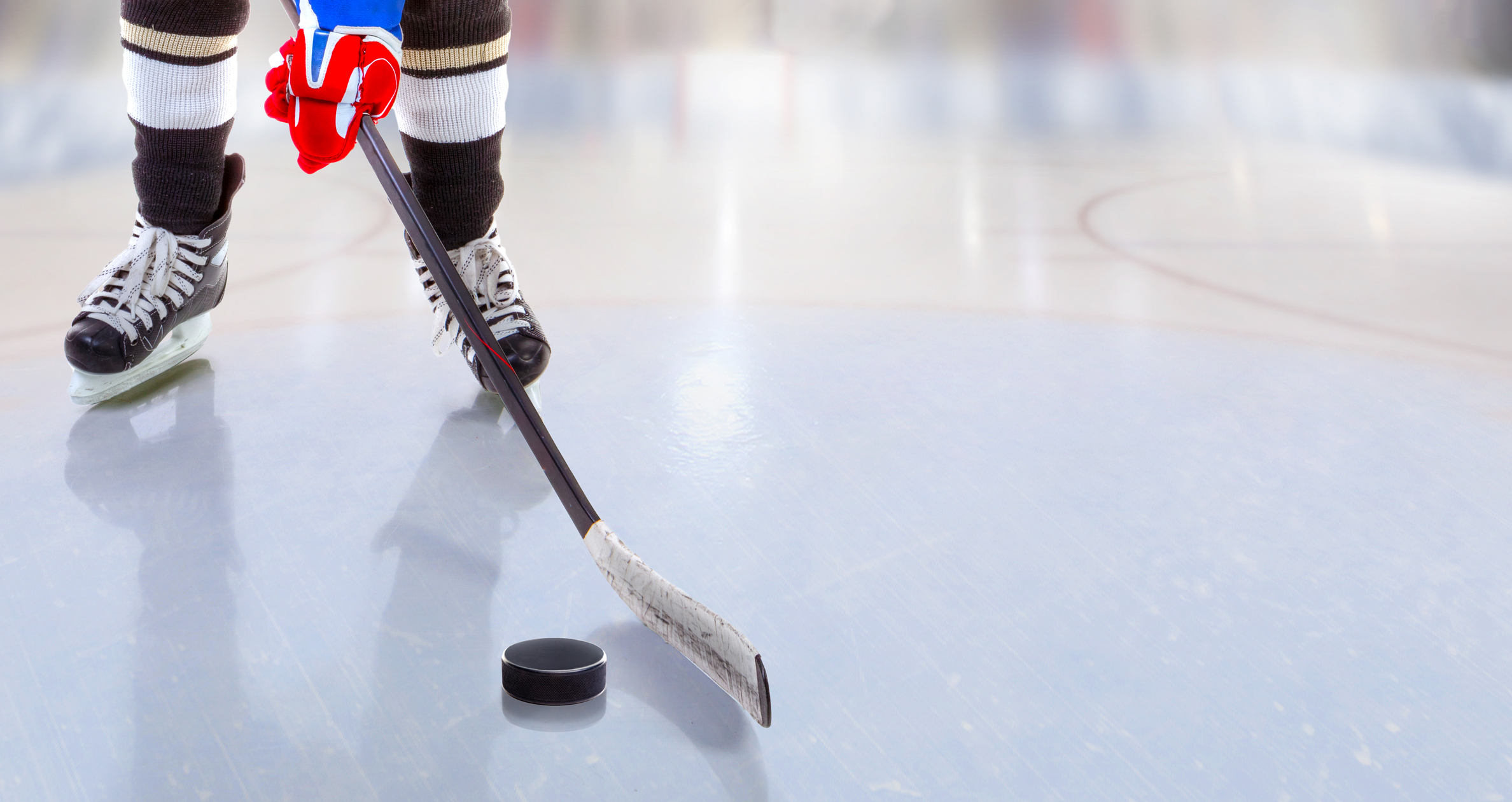 Hockey player on the ice