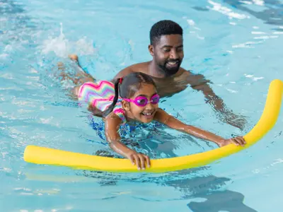 Daddy and daughter swim lesson